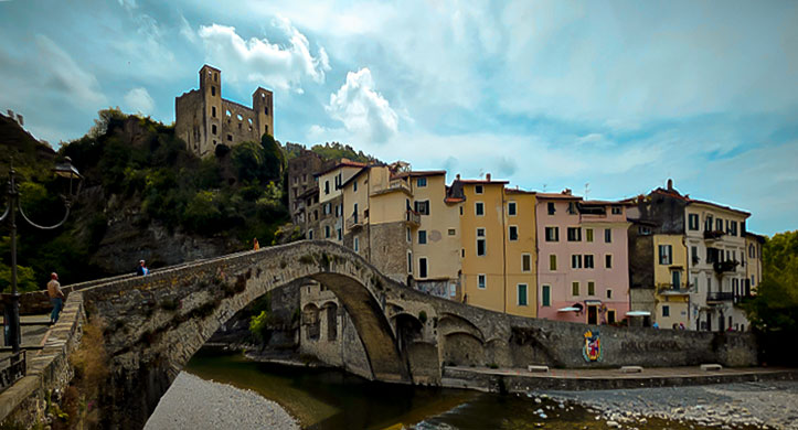 Dolceacqua, Italië